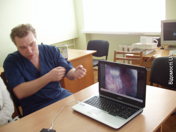 У гінекологічному відділенні Волинської обласної лікарні провели унікальну операцію