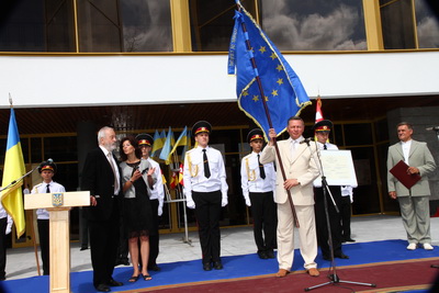 Луцьку вручили Почесний прапор Європи