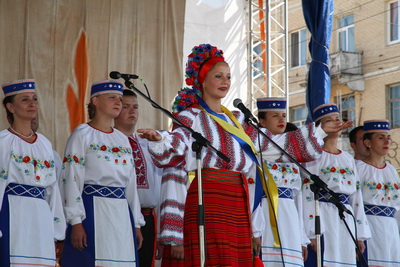 Луцьк вшанував День Незалежності України вишиванками і концертами
