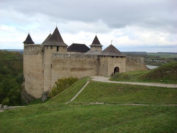 Українці обрали сім чудесних замків, фортець і палаців