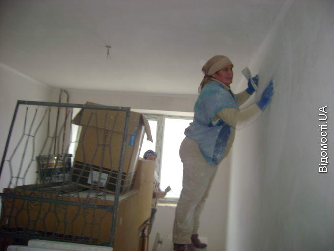 Новий рік мешканці зруйнованого будинку на Рівненській зустрінуть у відремонтованих квартирах