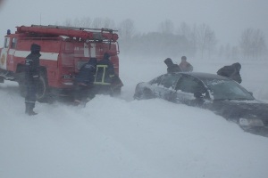 Рятувальники допомогли понад 200 волинянам та витягли зі снігового полону 87 машин
