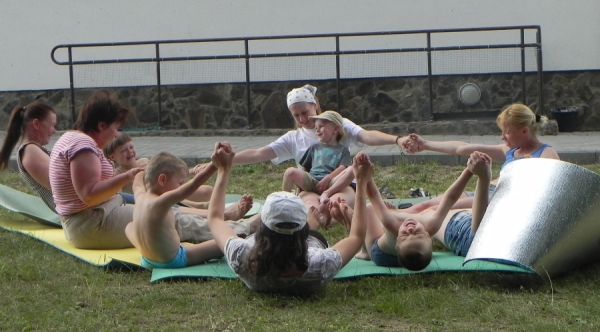 Волинські пластуни провели мистецький табір для дівчаток і дітей