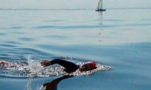 Американська спортсменка пропливла 132 кілометри, щоб встановити новий рекорд