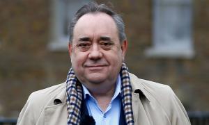 Екс-главу уряду Шотландії заарештували через підозри в домаганнях

