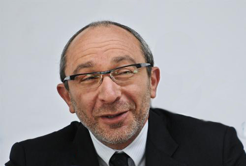 Кернес сам себе преміював
