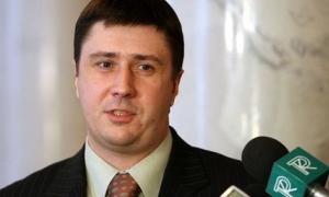 Опозиція вимагає спецзасідання Ради щодо свободи слова