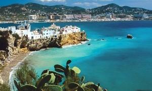 Більше тисячі британців лишилися в Іспанії через банкрутство турфірми