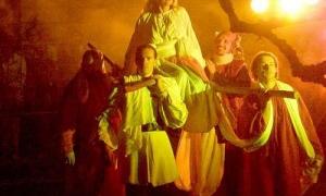 Одесити почали осінь вогняним шоу