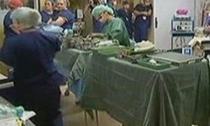 У Китаї через обвал підвісного моста постраждало 28 чоловік