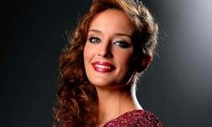 Міс Париж позбавили титулу, назвавши її 