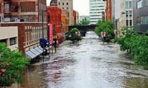 13 чоловік стали жертвами повеней в Чехії