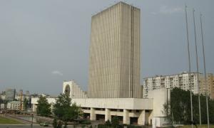 У київській бібліотеці імені Вернадського загинуло двоє людей