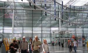 Родичі українських депутатів літатимуть з 80-відсотковою знижкою