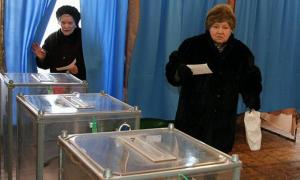 Опозиція: Під час виборів в Україні демократією і не пахло