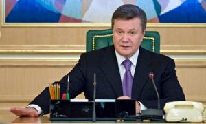 Віктор Янукович викреслив твори про Голодомор з положення про Шевченківську премію