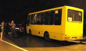 Нічні автобуси Україною не їздитимуть