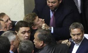 Міністр фінансів побив депутата від БЮТ