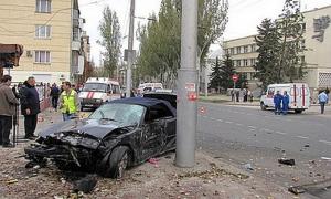 У Севастополі футболіст на БМВ на смерть збив матір і двох дітей