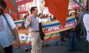 Вся Португалія сьогодні стайкує 