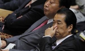 Уряд Японії в повному складі пішов у відставку