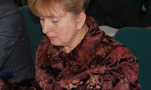 Суд покарав хабарницю Семенюк лише штрафом