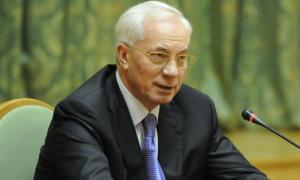 Микола Азаров обмежить максимальний розмір пенсій