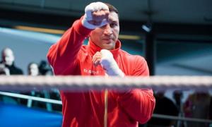 Скасовано суботній бій Кличко — Чісора через травму Володимира