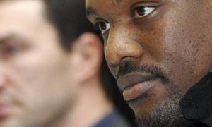 Дерек Чісора: Володимир Кличко злякався двобою