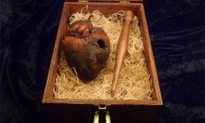 На аукціоні eВay продають серце вампіра