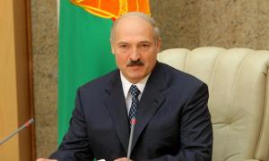 Олександр Лукашенко вчетверте офіційно став президентом Білорусі