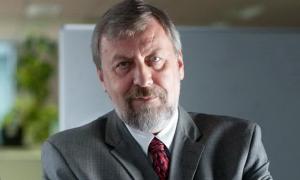 Одного з екс-кандидатів у президенти Білорусі жорстоко побили у в’язниці