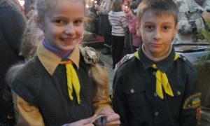 Пластуни передали лучанам Віфлеємський вогонь миру