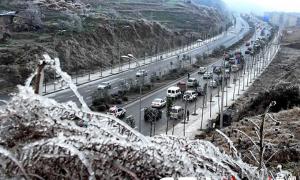 В Китаї через крижані дощі евакуйовано 22 тисячі людей