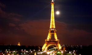 Ейфелева вежа стоятиме ще кілька століть
