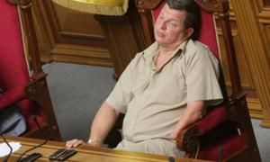 Регіонал на візку напав на журналіста