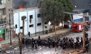 Єгипетські поліцейські стали переходити на сторону протестувальників