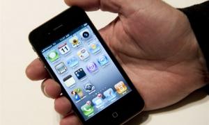 Католикам дозволили сповідатися через iPhone