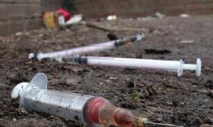 У Луцьку затримали двох продавців «ширки»