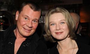 Друзі Владислава Галкіна готують обвинувачення його вдові