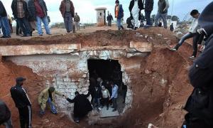 У Бенгазі повстанці спалили родинне гніздо Муаммара Каддафі