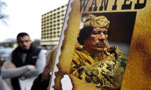 ЗМІ: Каддафі перевозить свої мільярди і родичів до Білорусі