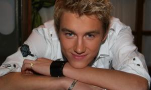 Російську пісню на Євробачення написав продюсер Леді Гаги й Шакіри