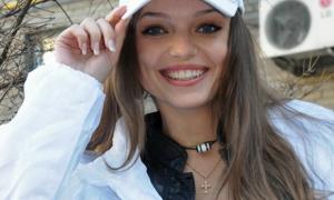 Солістка групи HI-FI показала свої принади російському «Playboy»