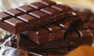 Цитрусові і темний шоколад допоможуть здолати стрес
