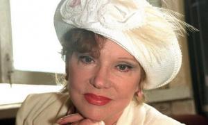 Людмилу Гурченко відпустили з лікарні додому