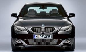 На звання автомобіля року претендують Audi A8, BMW 5 та електрокар Nissan