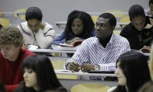 Іноземні студенти в Україні щороку витрачають 500 мільйонів доларів		