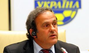Мішель Платіні вважає помилкою рішення УЄФА віддати Євро-2012 Україні