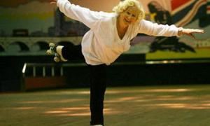 83-літня британка на роликах знялася в телерекламі 